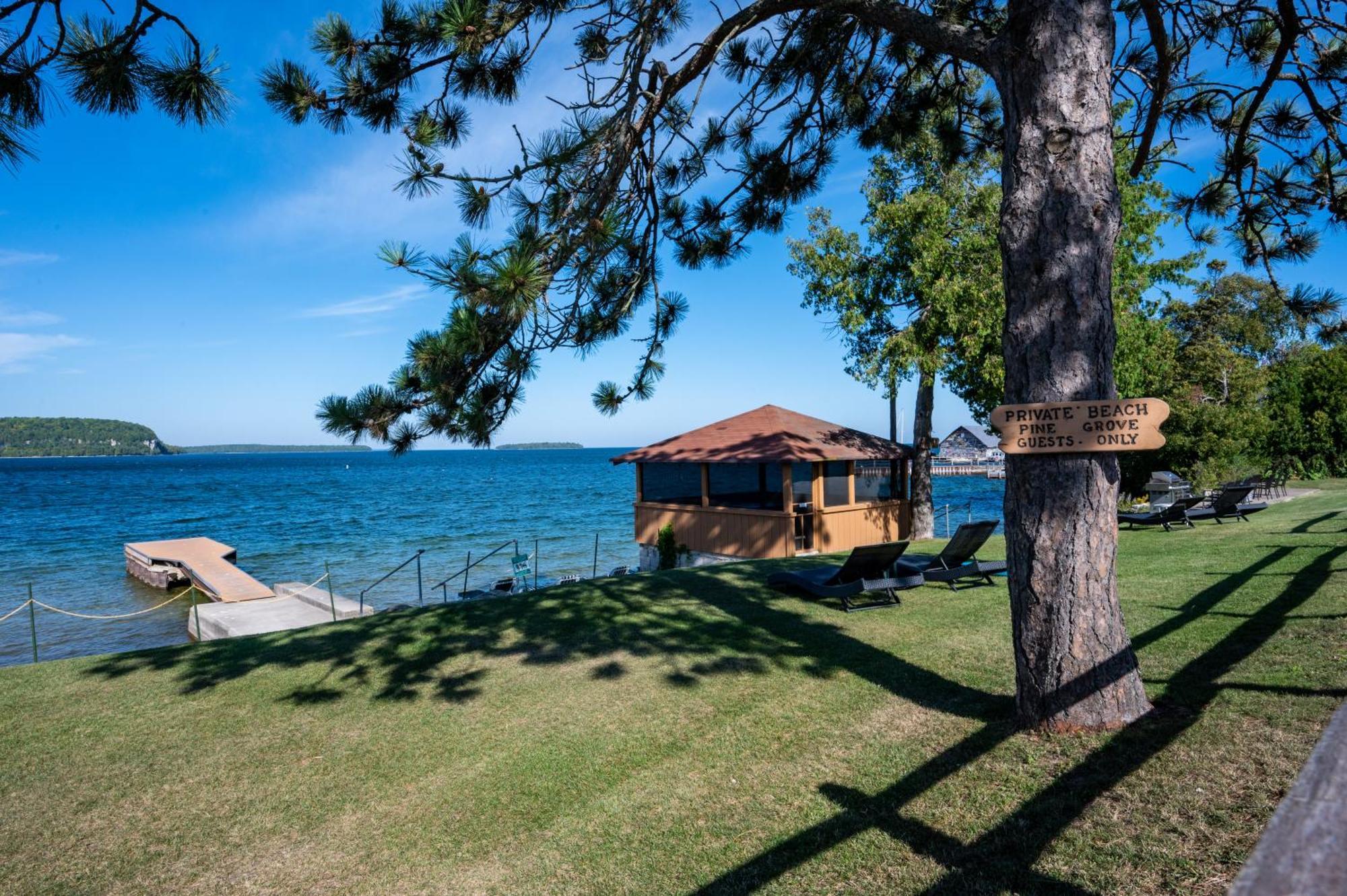 Pine Grove Resort 에브라임 외부 사진
