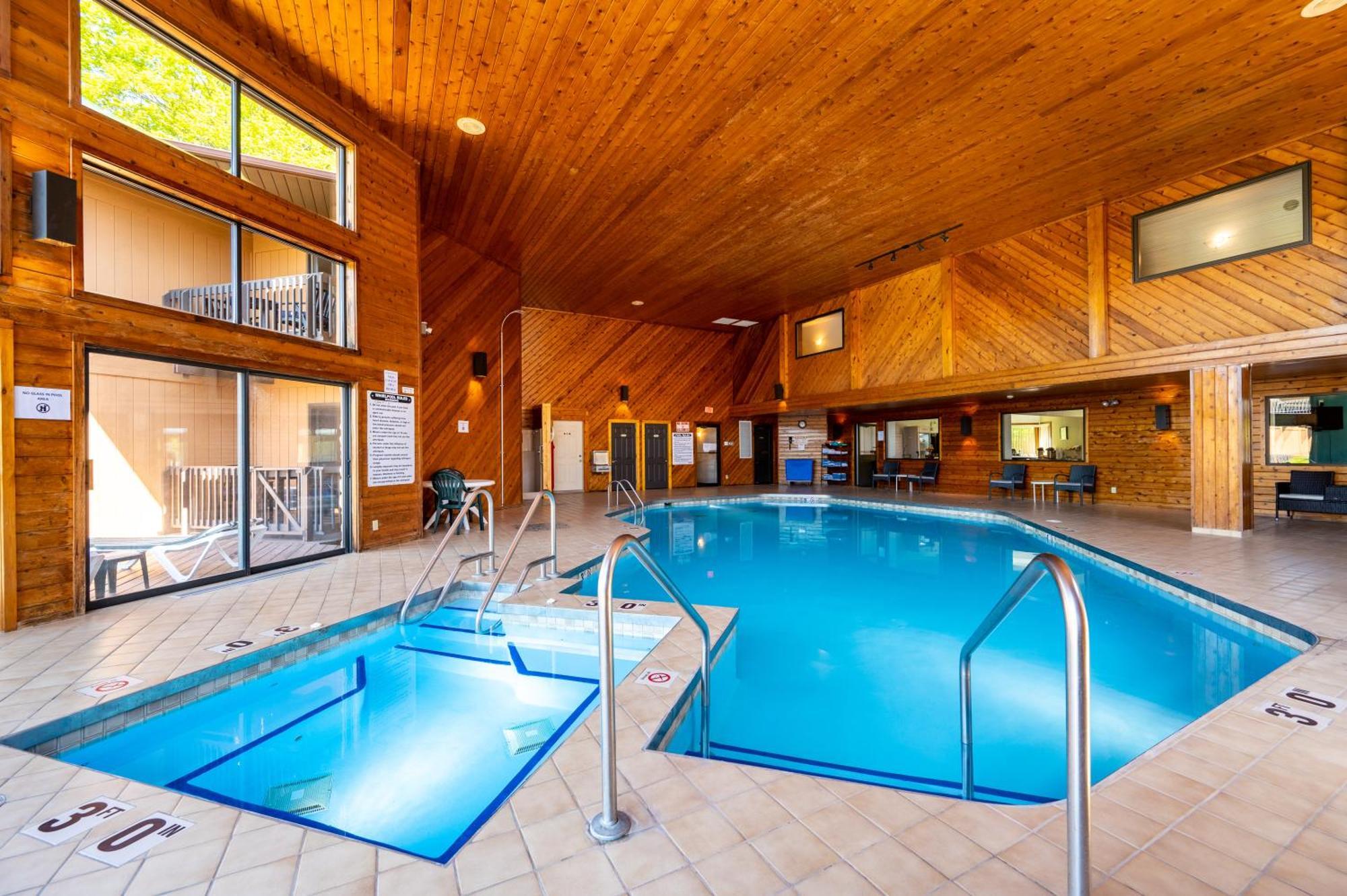 Pine Grove Resort 에브라임 외부 사진