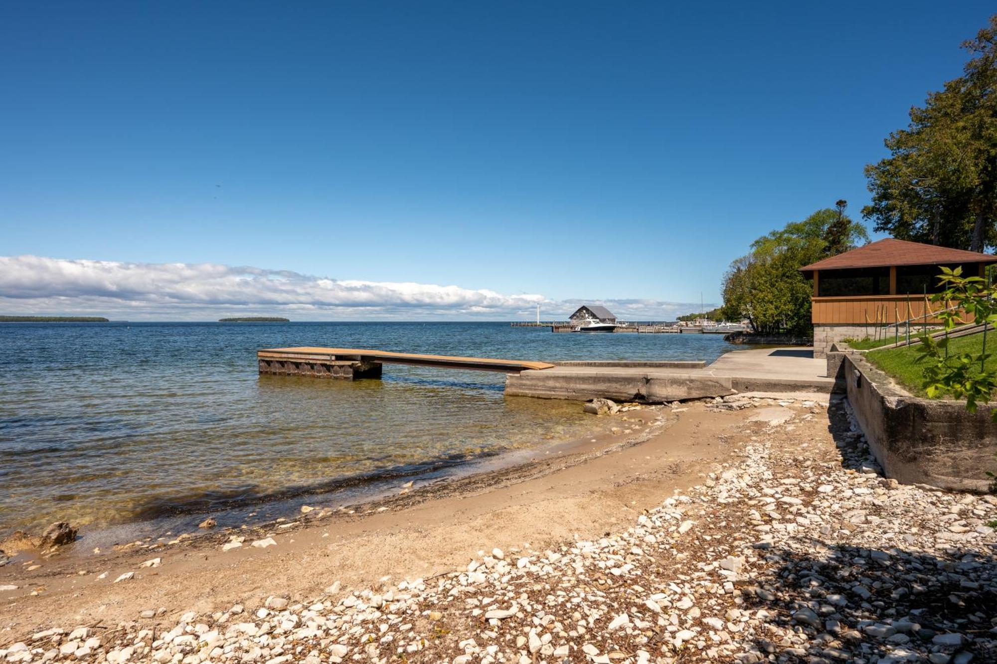 Pine Grove Resort 에브라임 외부 사진